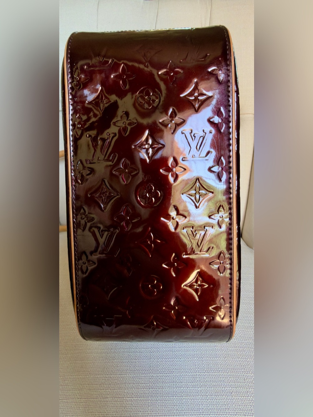 Louis Vuitton Summit Drive in Amarante Vernis Patent Leather Monogram Tote Bag - Picture 10 of 13